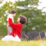 再婚するなら子供の戸籍に関する手続きを知っておこう！養子縁組のメリット・デメリットも解説